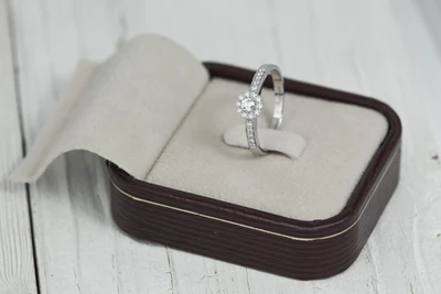 แหวนเพชรผู้ชาย Wolfe Signet