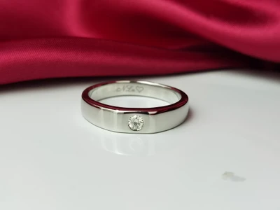 แหวนเพชรผู้ชาย Luca Signet