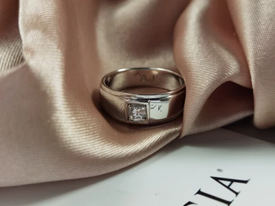 แหวนเพชรผู้ชาย Sterling Band