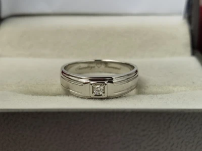 แหวนเพชรผู้ชาย Keane Bezel