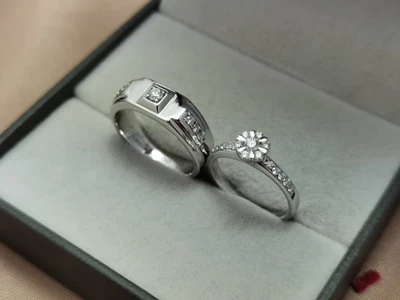 แหวนเพชรผู้ชาย Nash Signet