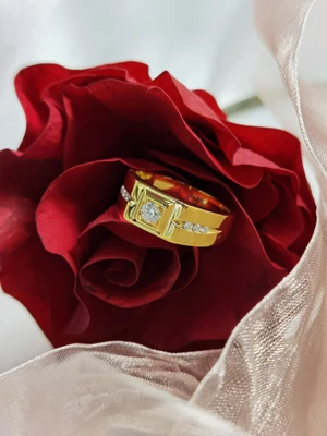 แหวนเพชรผู้ชาย Magnus Signet