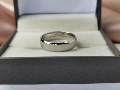 แหวนเพชรผู้ชาย Cade Line