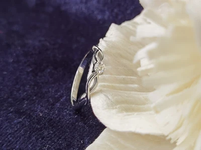 แหวนเพชรผู้ชาย Hadley Twist