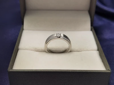 แหวนเพชรผู้ชาย Archer Line