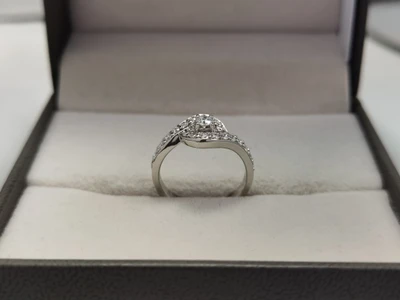 แหวนเพชรผู้ชาย Stone Signet