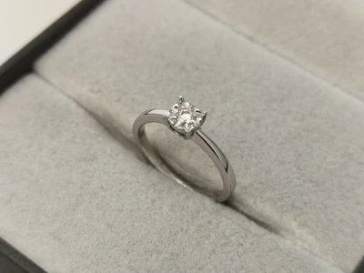 แหวนเพชรผู้ชาย Felix Line