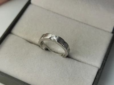 แหวนเพชรผู้ชาย Jett Horizon