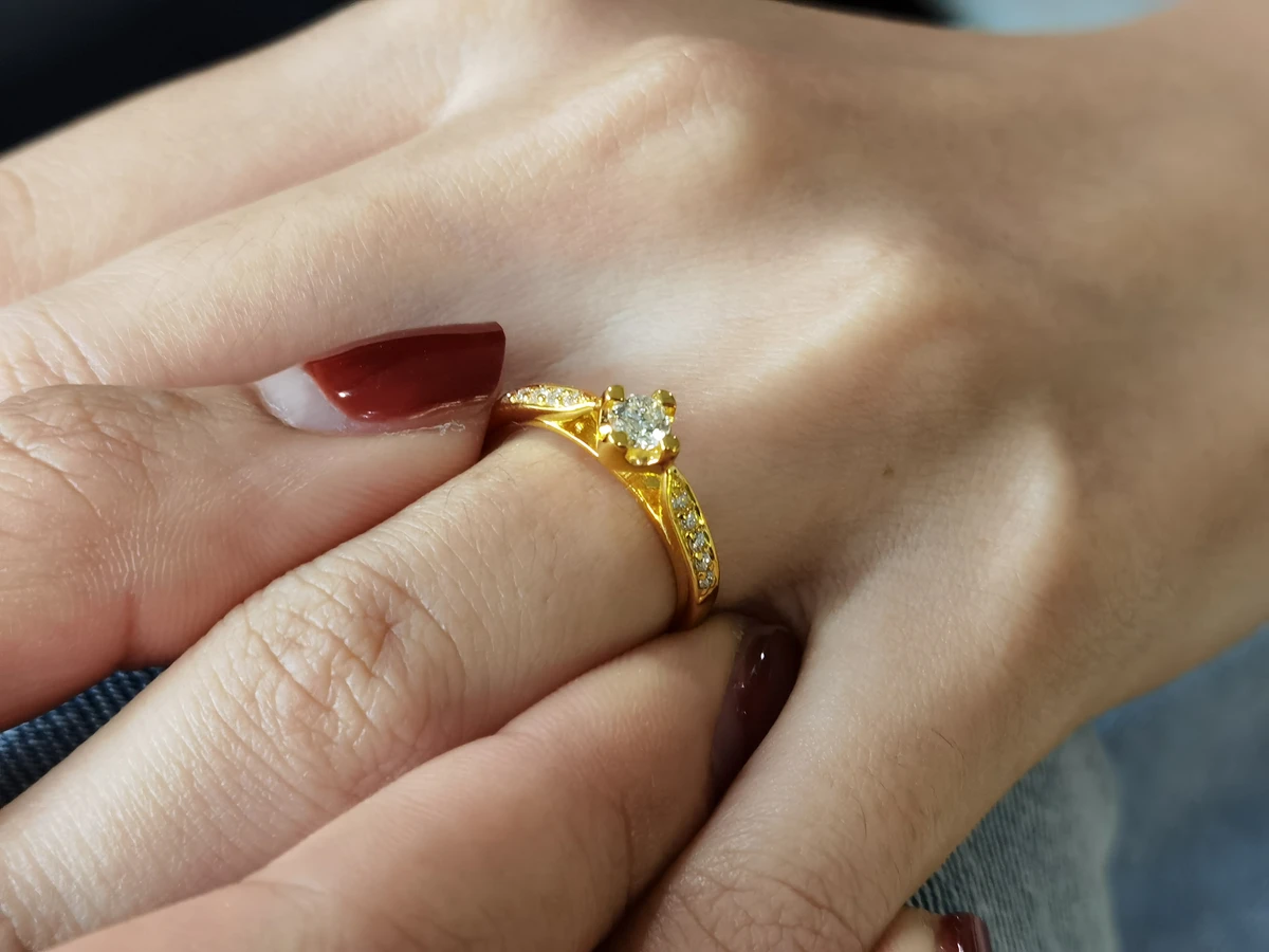 Belle Side Stone — Real piece