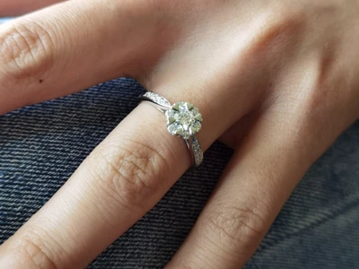 แหวนเพชร Celestine Aura