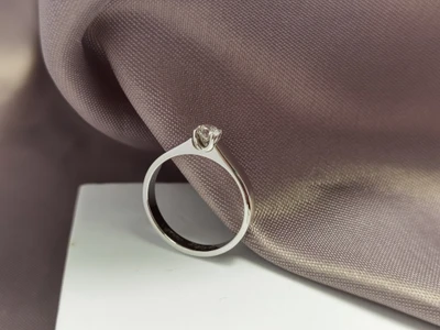 แหวนเพชร Isadora Solitaire