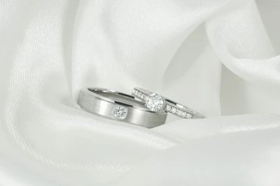 แหวนเพชร Nadine Pavé