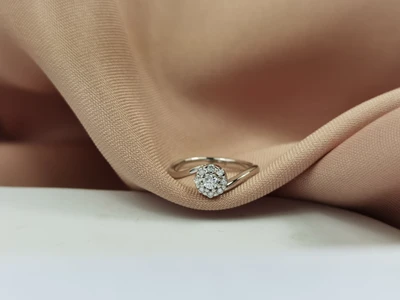 แหวนเพชร Simone Cluster