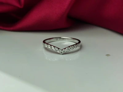 แหวนเพชร Yvette Eternity