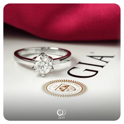 แหวนเพชร Vivienne Solo