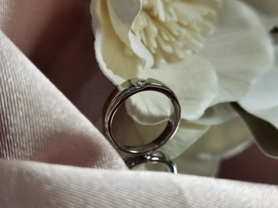 แหวนเพชร Yara Flanked