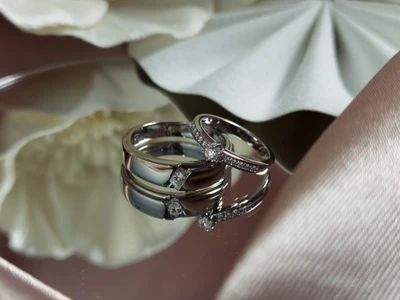 แหวนเพชร Yara Flanked