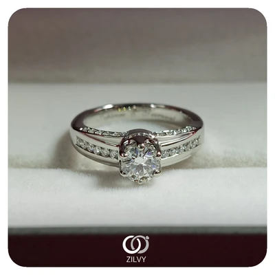 แหวนเพชร Brielle Flanked