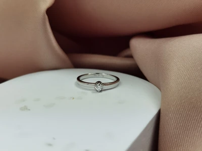 แหวนเพชร Esme Solo