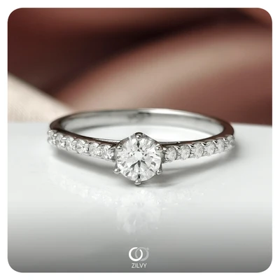 แหวนเพชร Belle Flanked