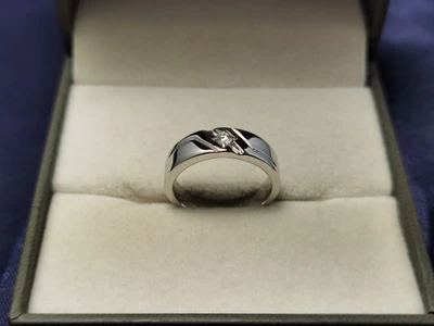 แหวนเพชร Ivy Aura