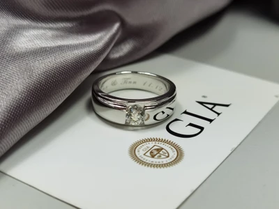 แหวนเพชร Simone Solo