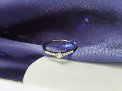 แหวนเพชร Daphne Pavé