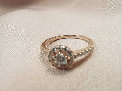 แหวนเพชร Brielle Aura