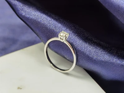 แหวนเพชร Tatiana Solo