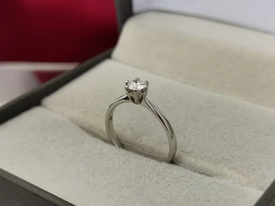 แหวนเพชร Coraline Solo