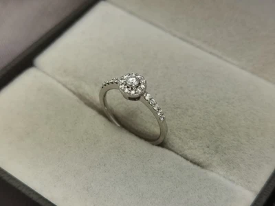 แหวนเพชร Reign Aura