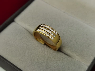 แหวนเพชร Esme Band