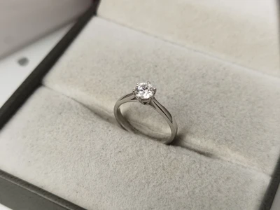 แหวนเพชร Rosette Solo