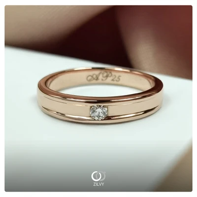 แหวนเพชร Iris Solitaire