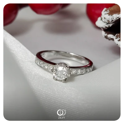 แหวนเพชร Nadine Channel