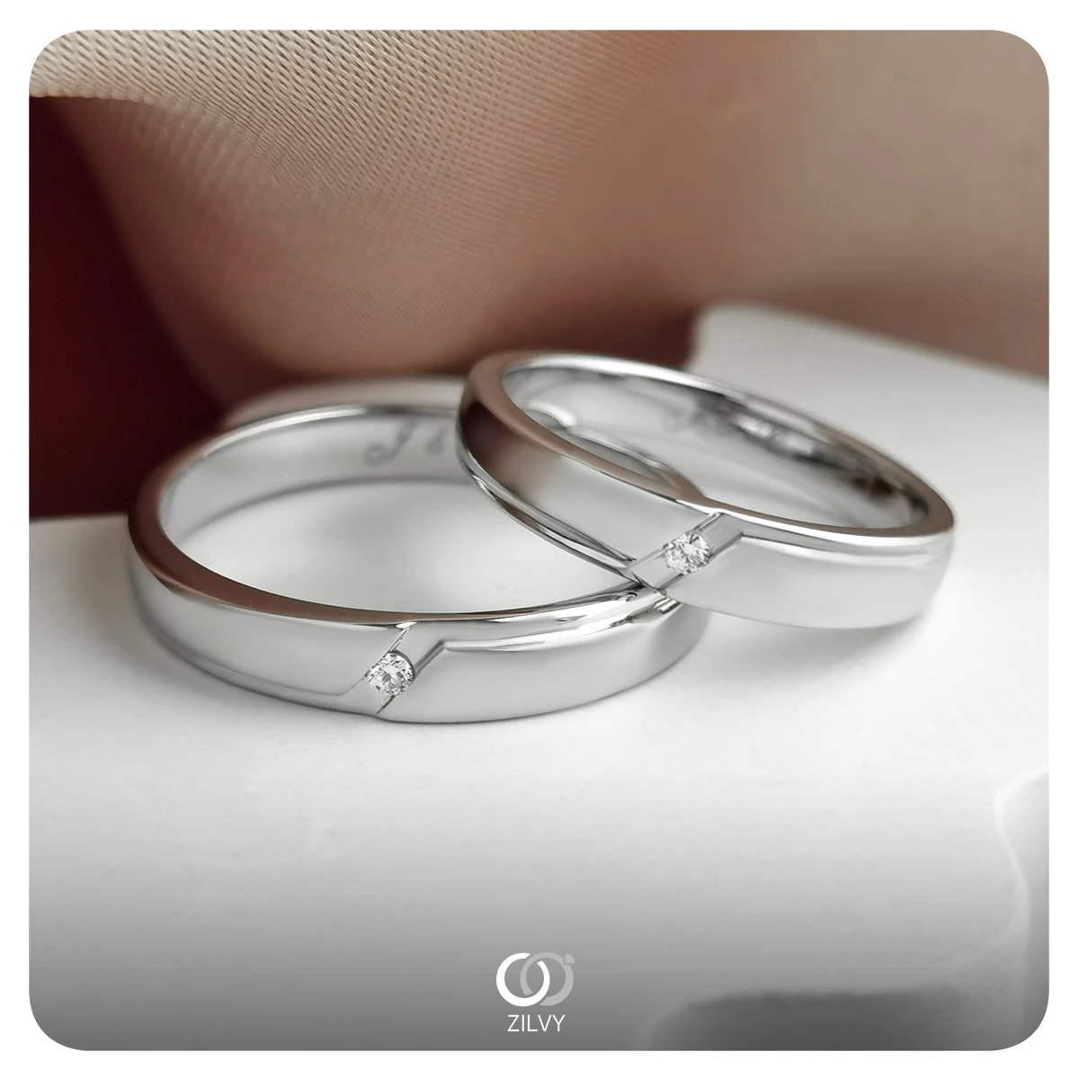 แหวนเพชร Rosalind Bezel