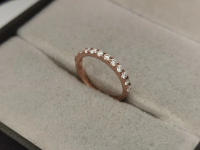 แหวนเพชร Saskia Channel