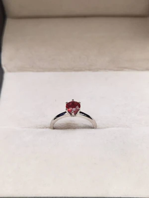 แหวนเพชร Adeline Solitaire