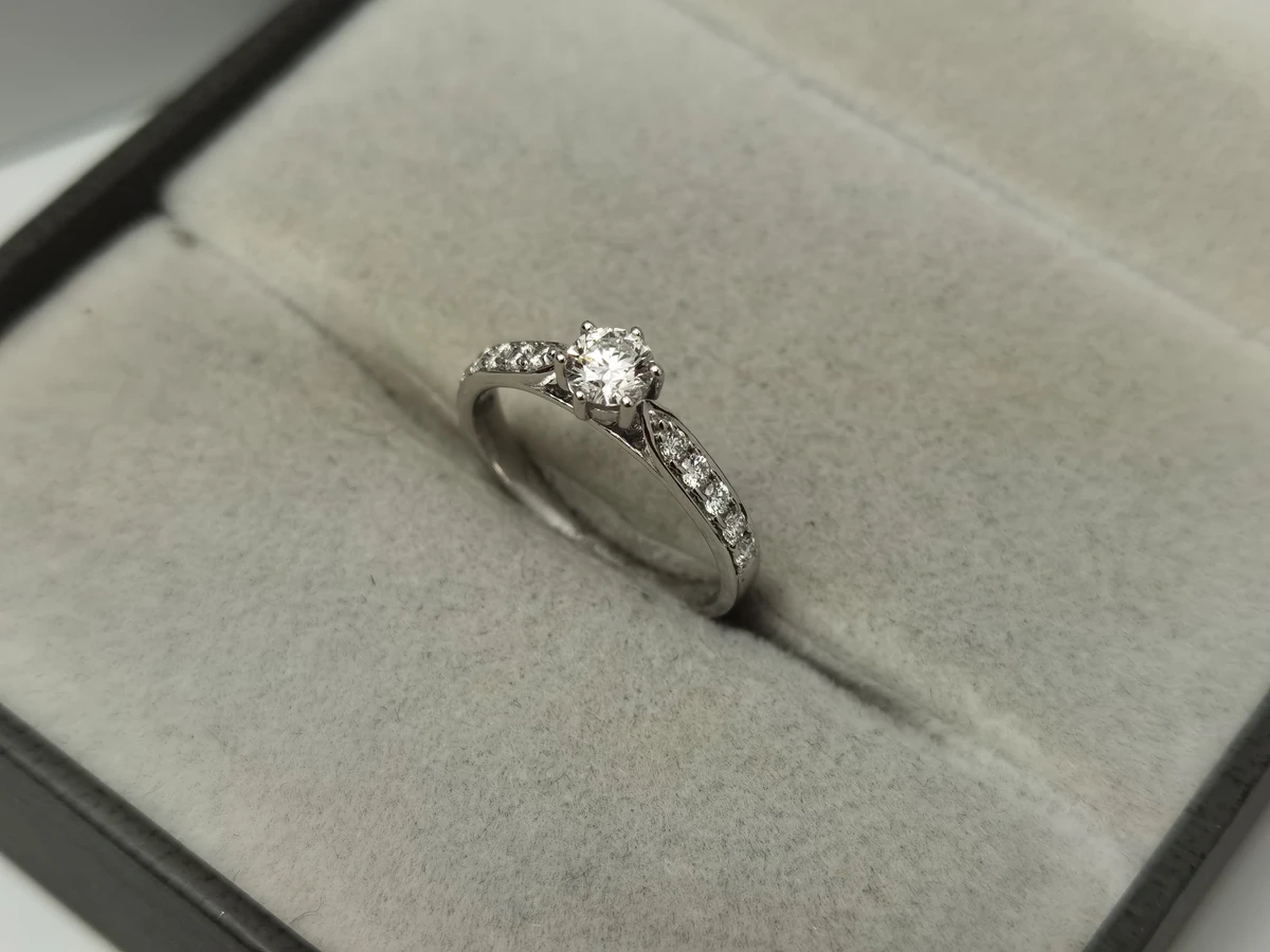 Freya Side Stone — Real piece