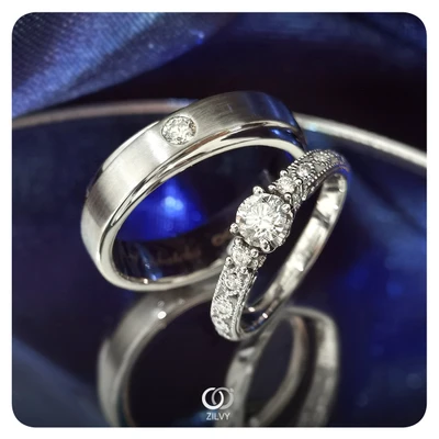 แหวนเพชร Margaux Trinity