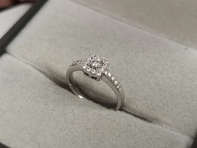 แหวนเพชร Adora Channel