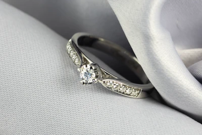 แหวนเพชร Josette Duo