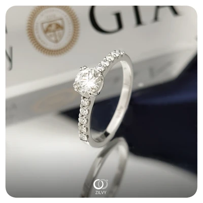 แหวนเพชร Riviera Pavé