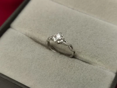 แหวนเพชร Iris Halo