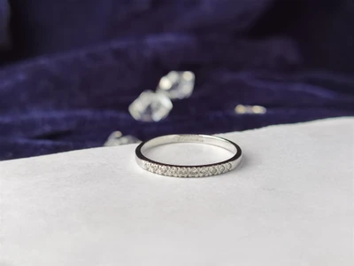 แหวนเพชร Nadine Twist