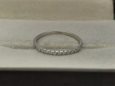 แหวนเพชร Nadine Twist