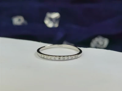 แหวนเพชร Nadine Twist