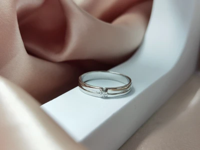 แหวนเพชร Yara Twist