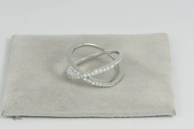 แหวนเพชร Josette Twist