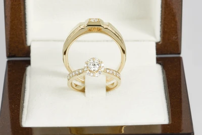 แหวนเพชร Violette Eternity